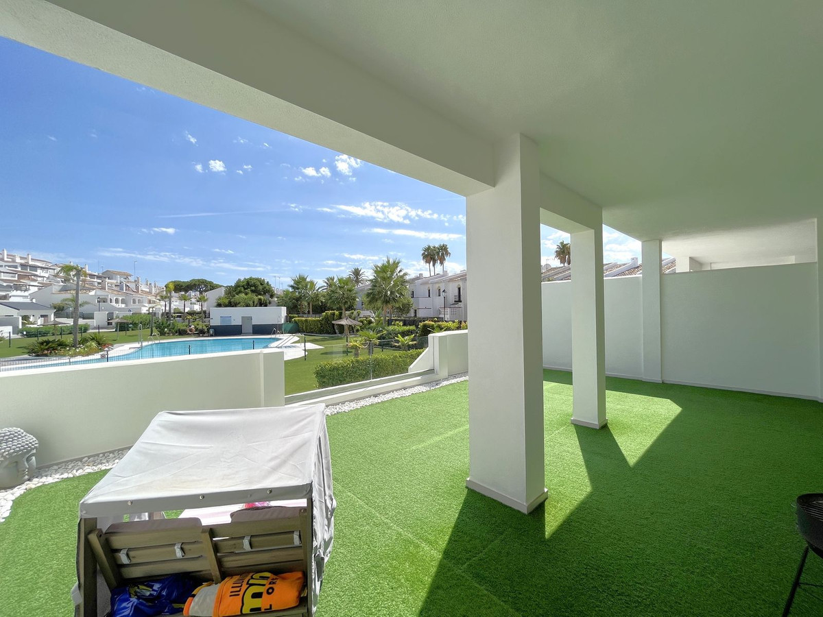 Apartamento Planta Baja en venta en Estepona R4417807