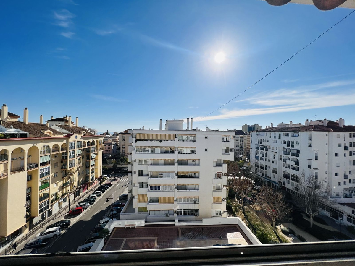 Top Floor Apartment for sale in Fuengirola R4631350