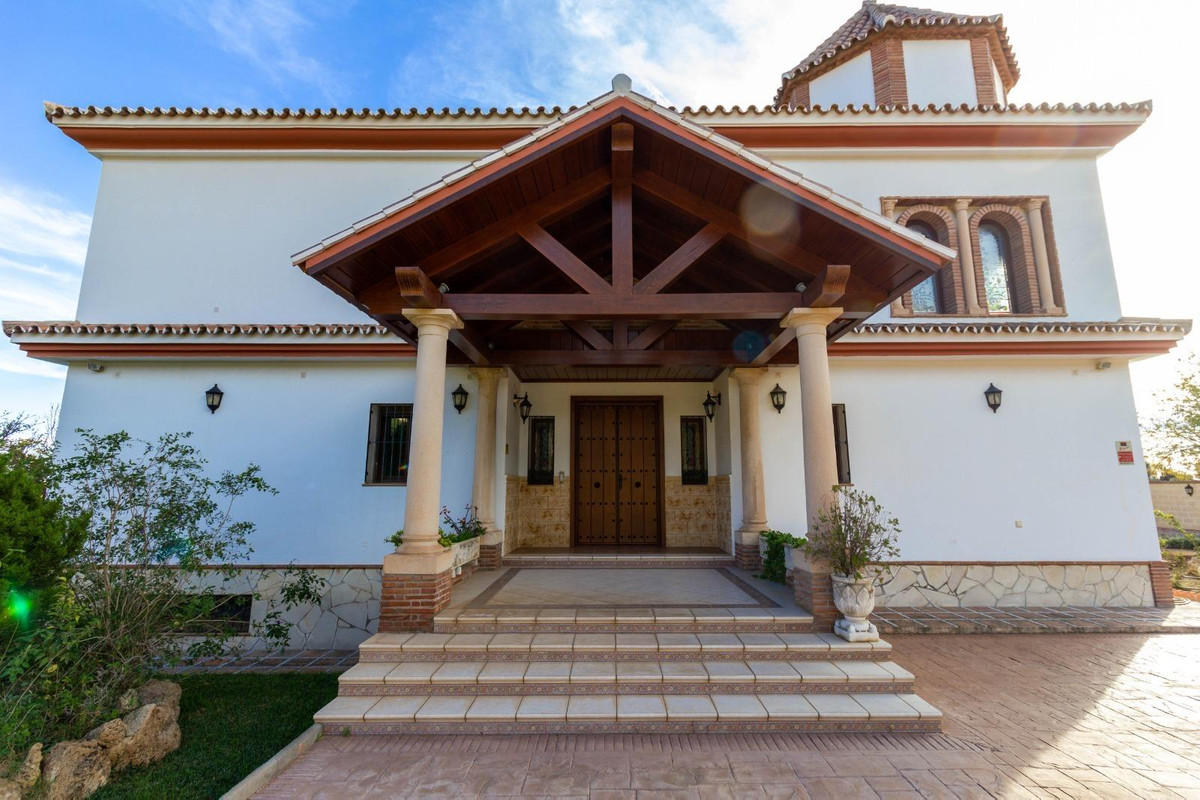Detached Villa for sale in Mijas R4644196