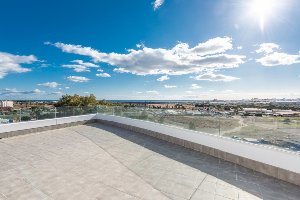 Penthouse for sale in Nueva Andalucía R4676629