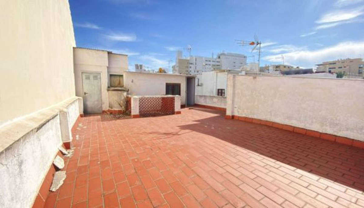 12 Schlafzimmer Terrassen Reihenhaus Zu Verkaufen Marbella