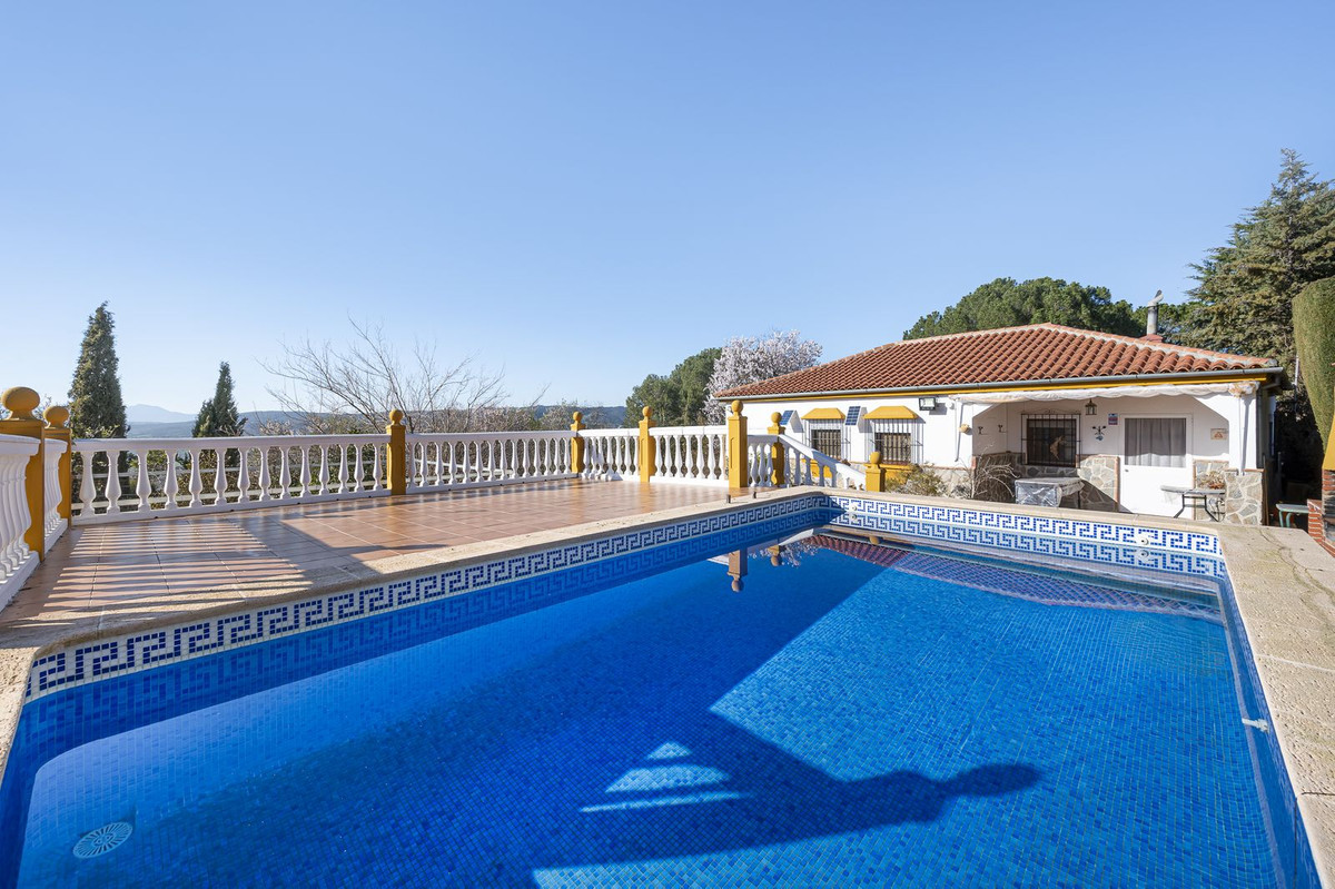 Villa te koop in Ronda R4652308