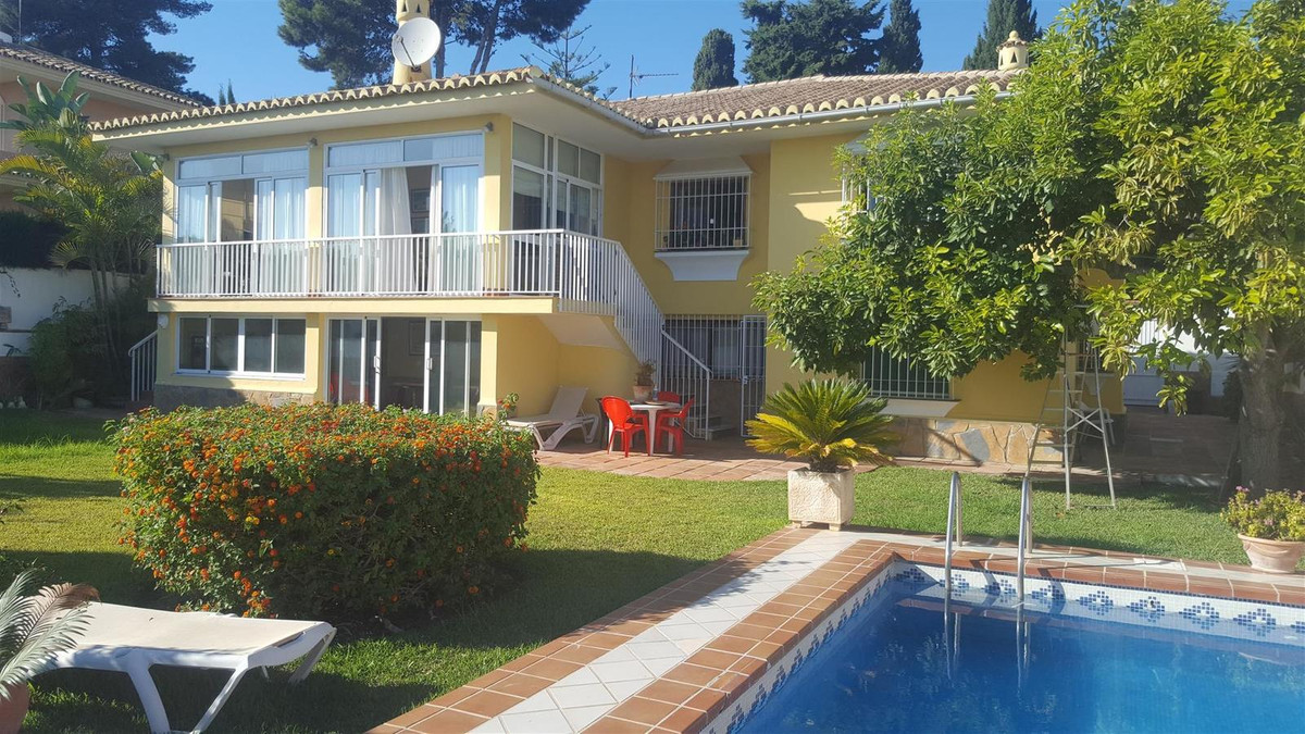 Villa te koop in Mijas Costa R3036125