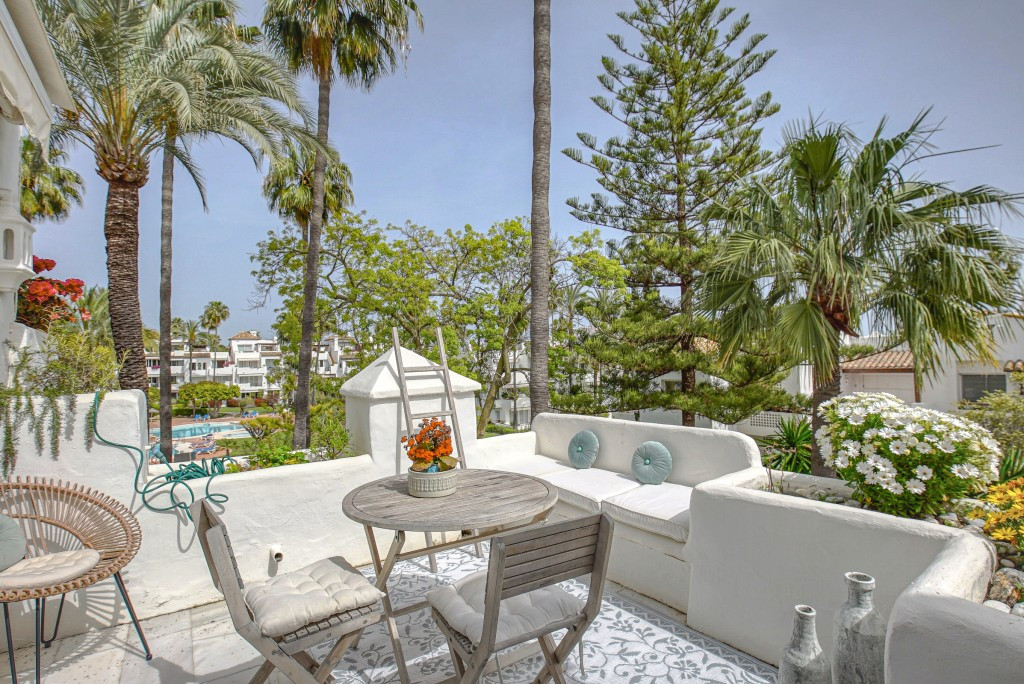Penthouse in Estepona on Costa del Sol For Sale