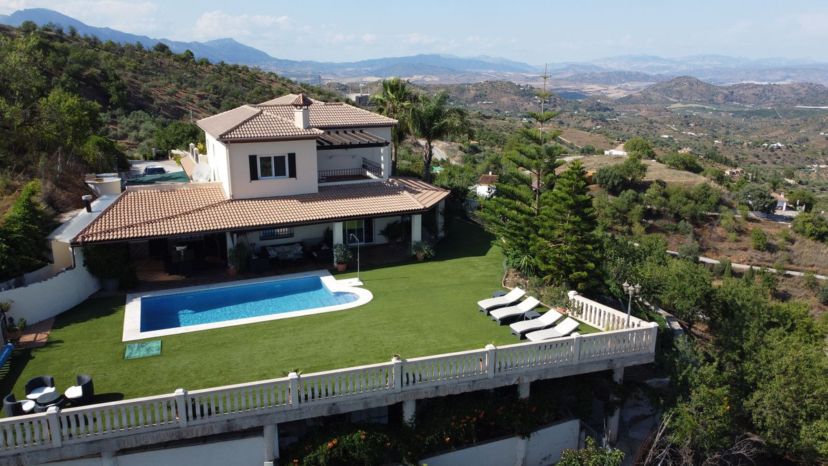 						Villa  Finca
													en vente 
																			 à Monda
					