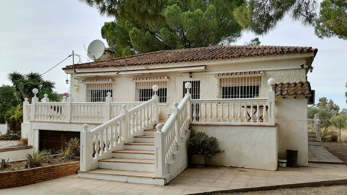 						Villa  Finca
													en vente 
																			 à Alhaurín el Grande
					