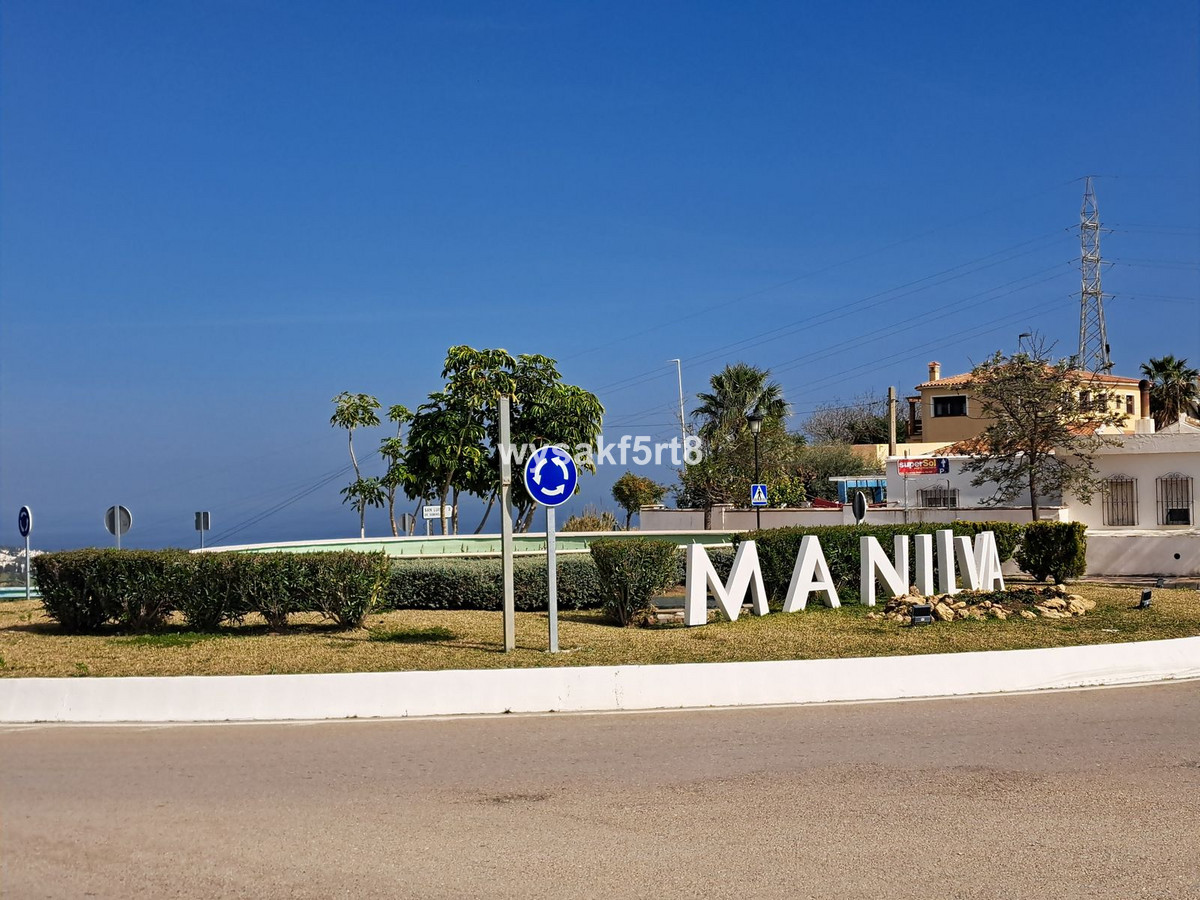 Commercial Hotel in Manilva, Costa del Sol
