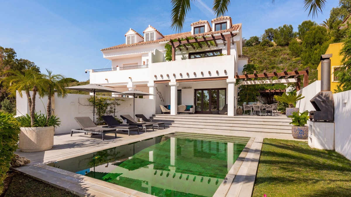 Villa Semi Individuelle à Nueva Andalucía, Costa del Sol
