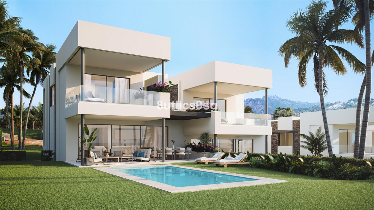 						Villa  Semi Individuelle
													en vente 
																			 à Marbella
					