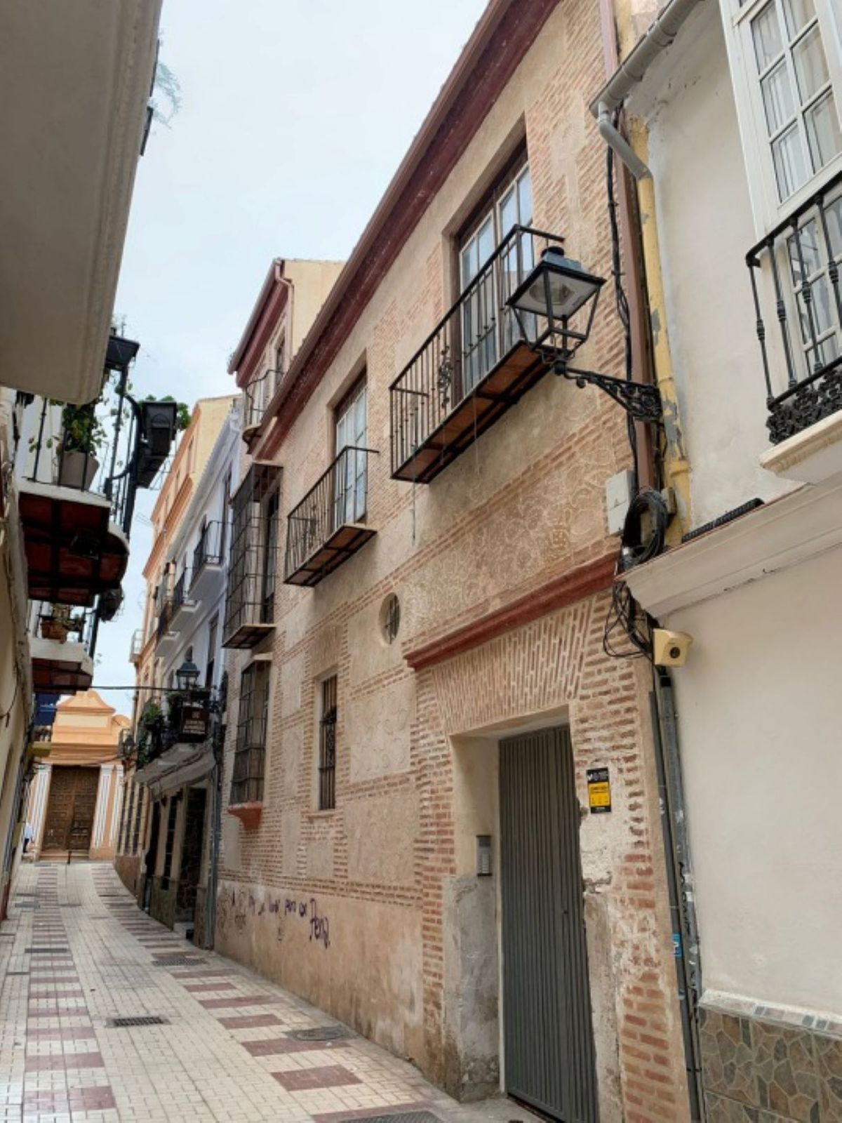 						Unifamiliar  Adosada
													en venta 
																			 en Malaga Centro
					