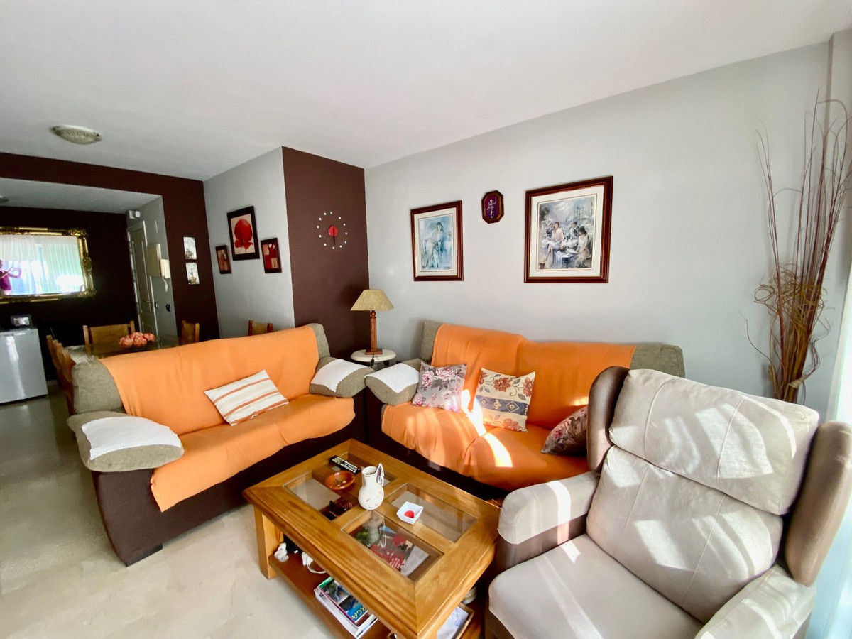 						Apartment  Middle Floor
													for sale 
																			 in Cancelada
					