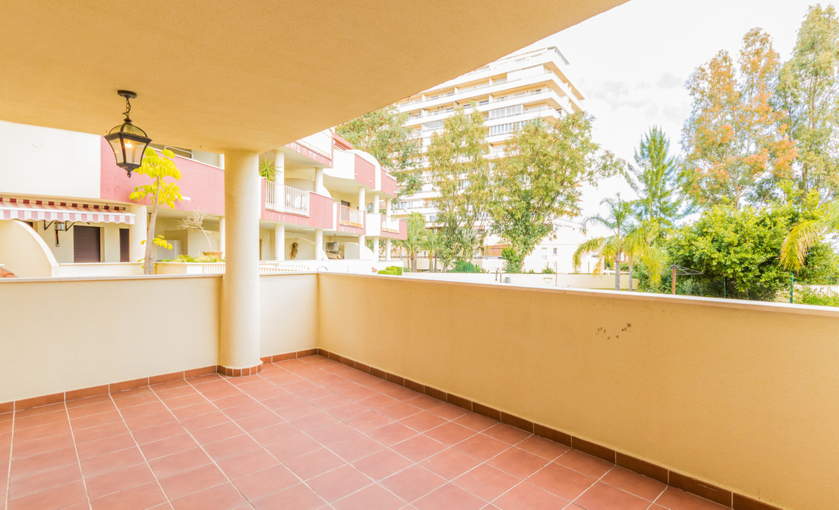 Appartement Rez-de-chaussée à Benalmadena Costa, Costa del Sol
