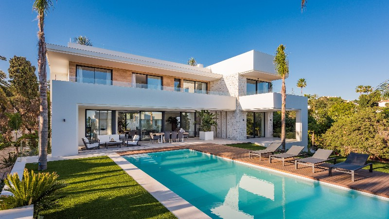 5 Bedroom Detached Villa For Sale Marbesa, Costa del Sol - HP4706908