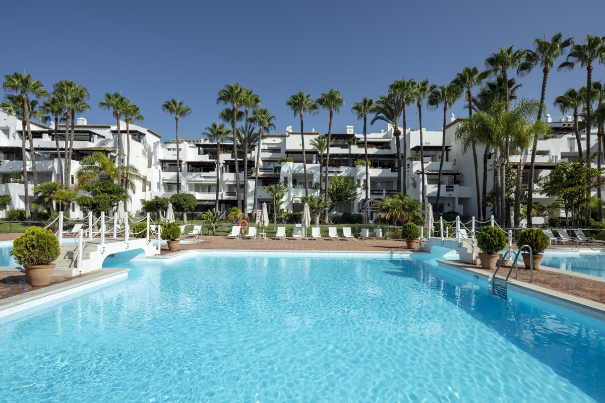3 Dormitorios Apartamento Planta Baja  En Venta The Golden Mile, Costa del Sol - HP4646530