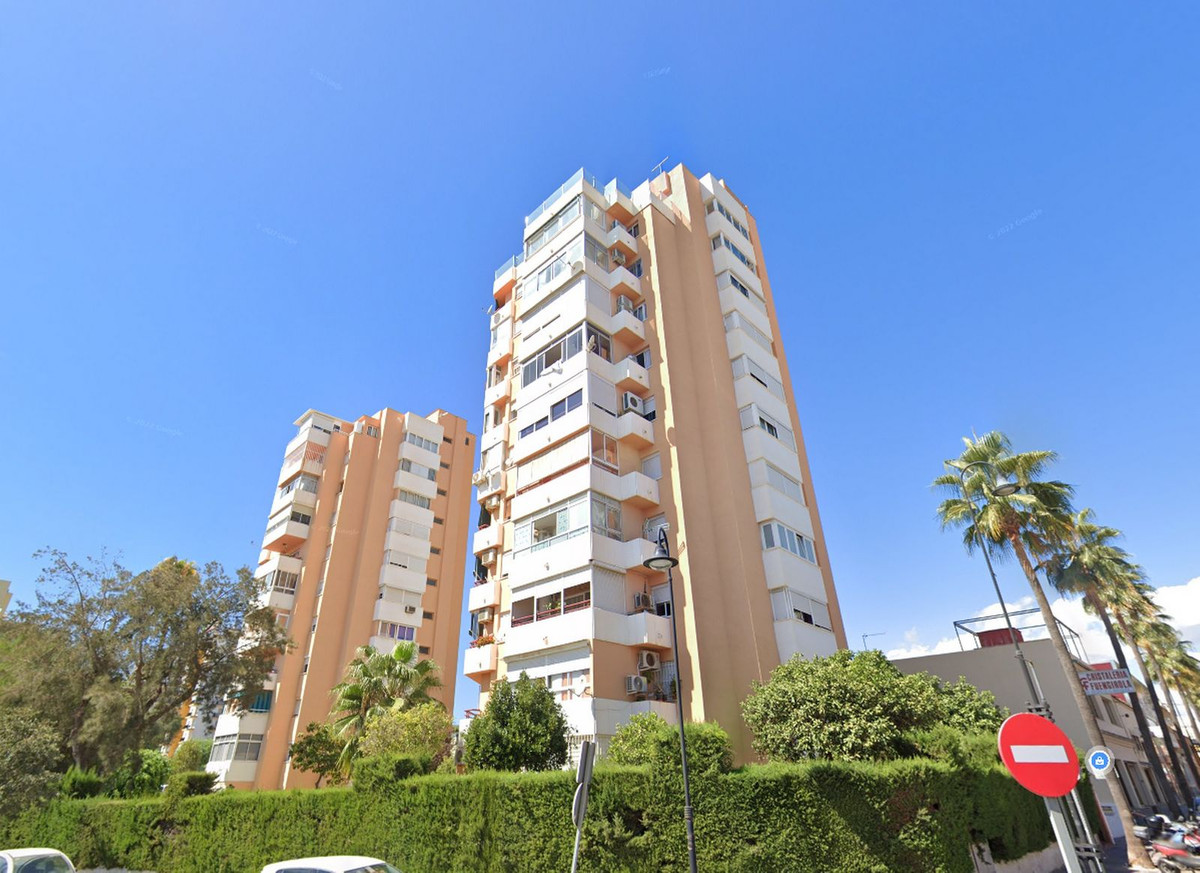 Апартамент средний этаж для продажи в Mijas Costa, Costa del Sol