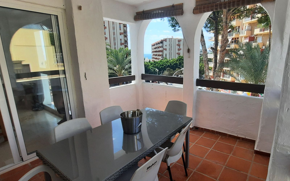 Апартамент средний этаж для продажи в Benalmadena Costa, Costa del Sol
