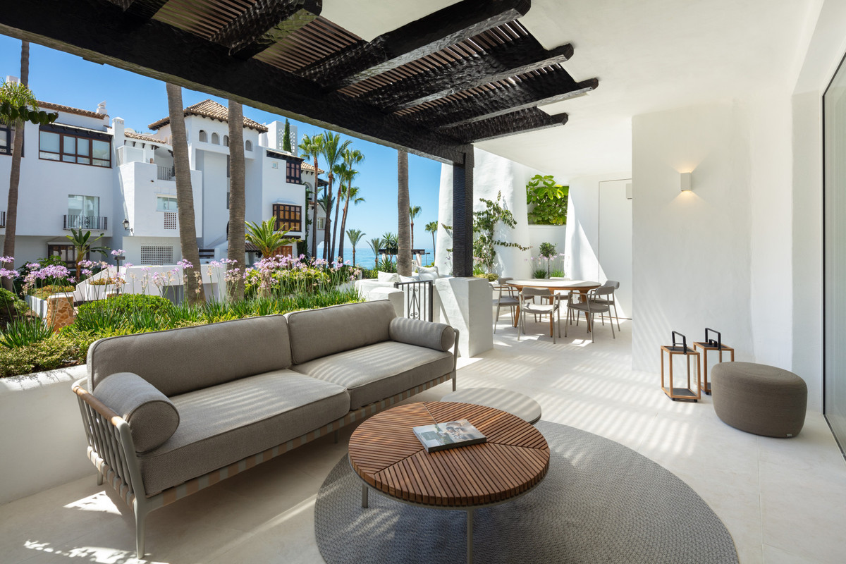 Apartamento Planta Media en venta en The Golden Mile, Costa del Sol