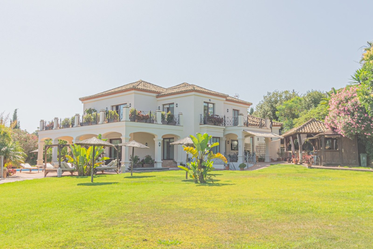Detached Villa for sale in Sotogrande Alto, Costa del Sol