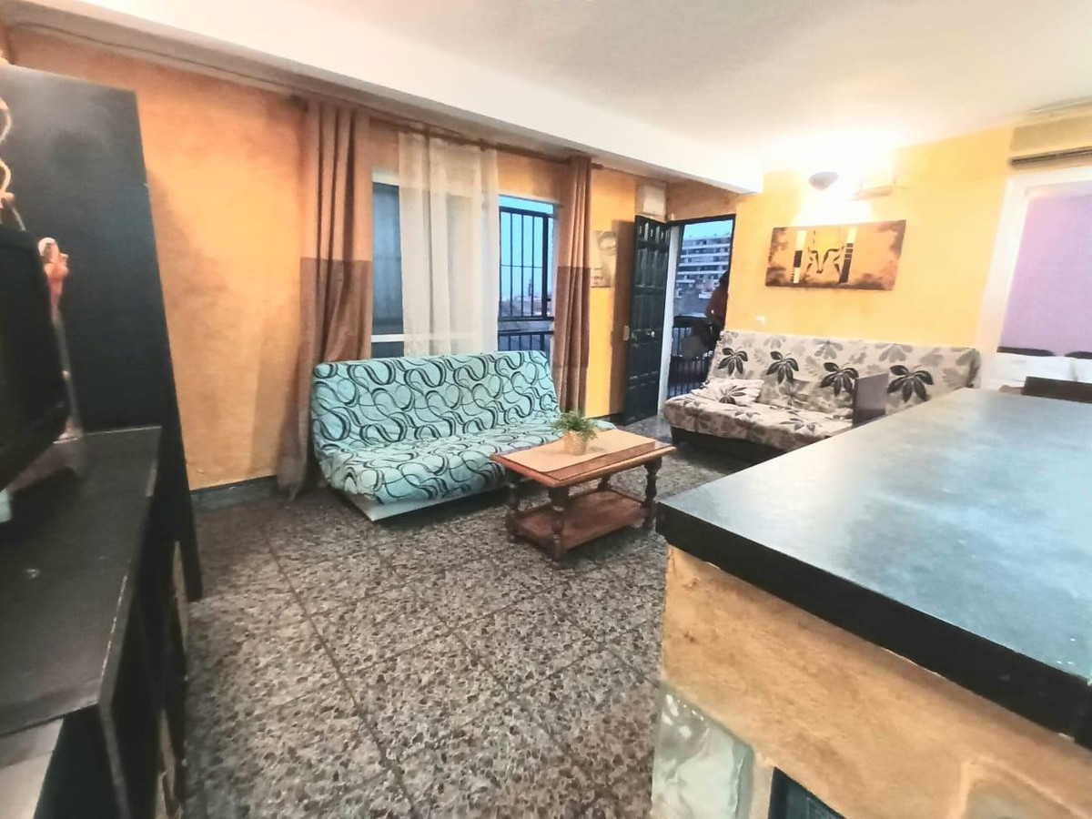 Апартамент средний этаж для продажи в Torremolinos, Costa del Sol