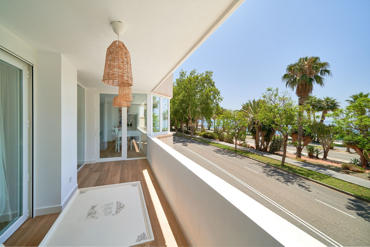Apartamento Planta Media en venta en Málaga Este, Costa del Sol