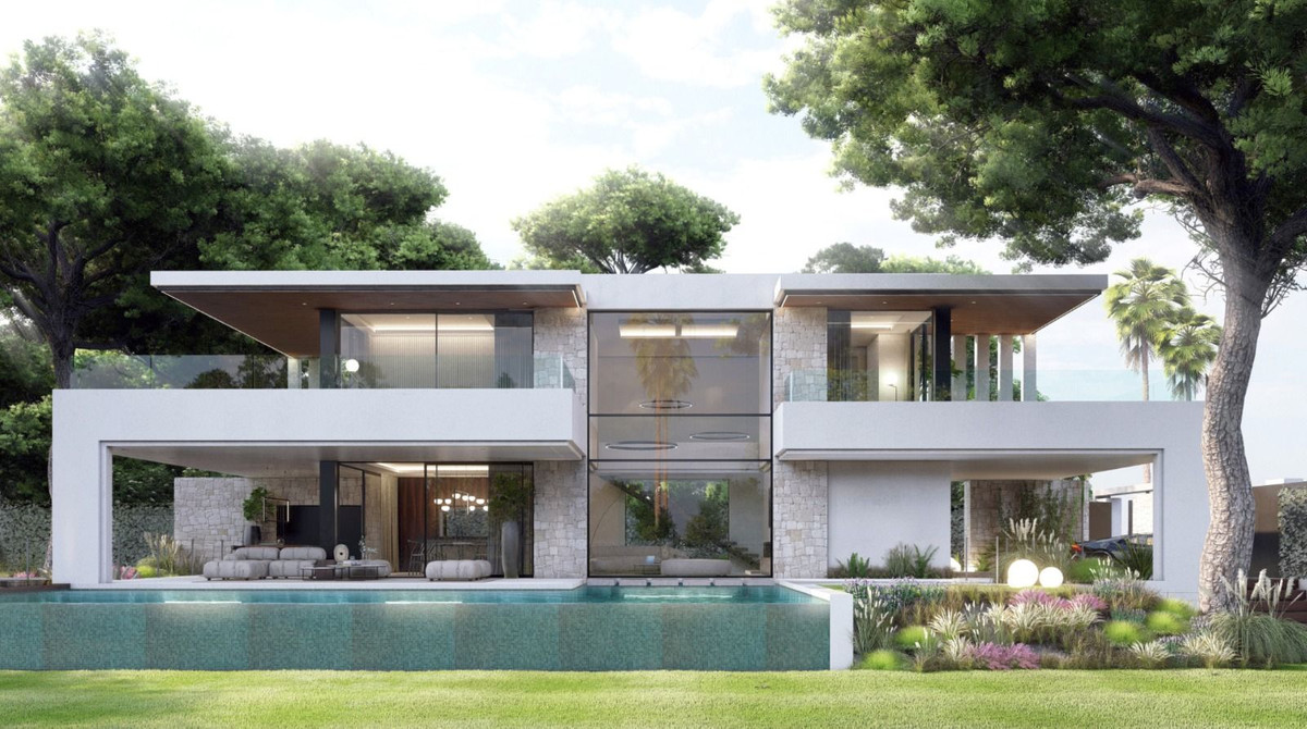 Detached Villa for sale in Cabopino, Costa del Sol