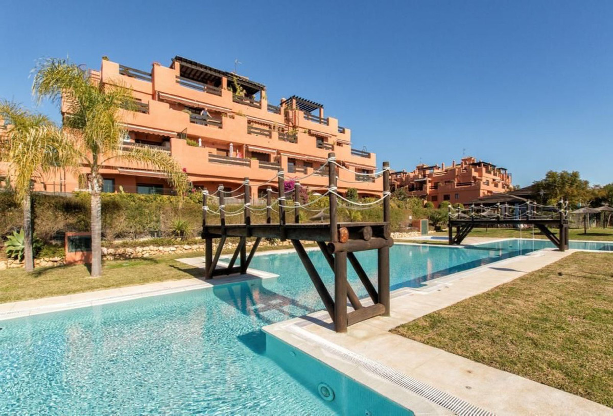 Apartment for sale in New Golden Mile, Costa del Sol