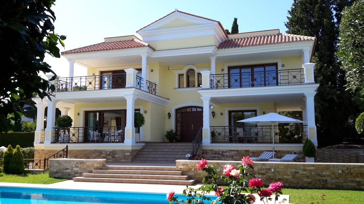 Villa en venta en Hacienda Las Chapas, Costa del Sol