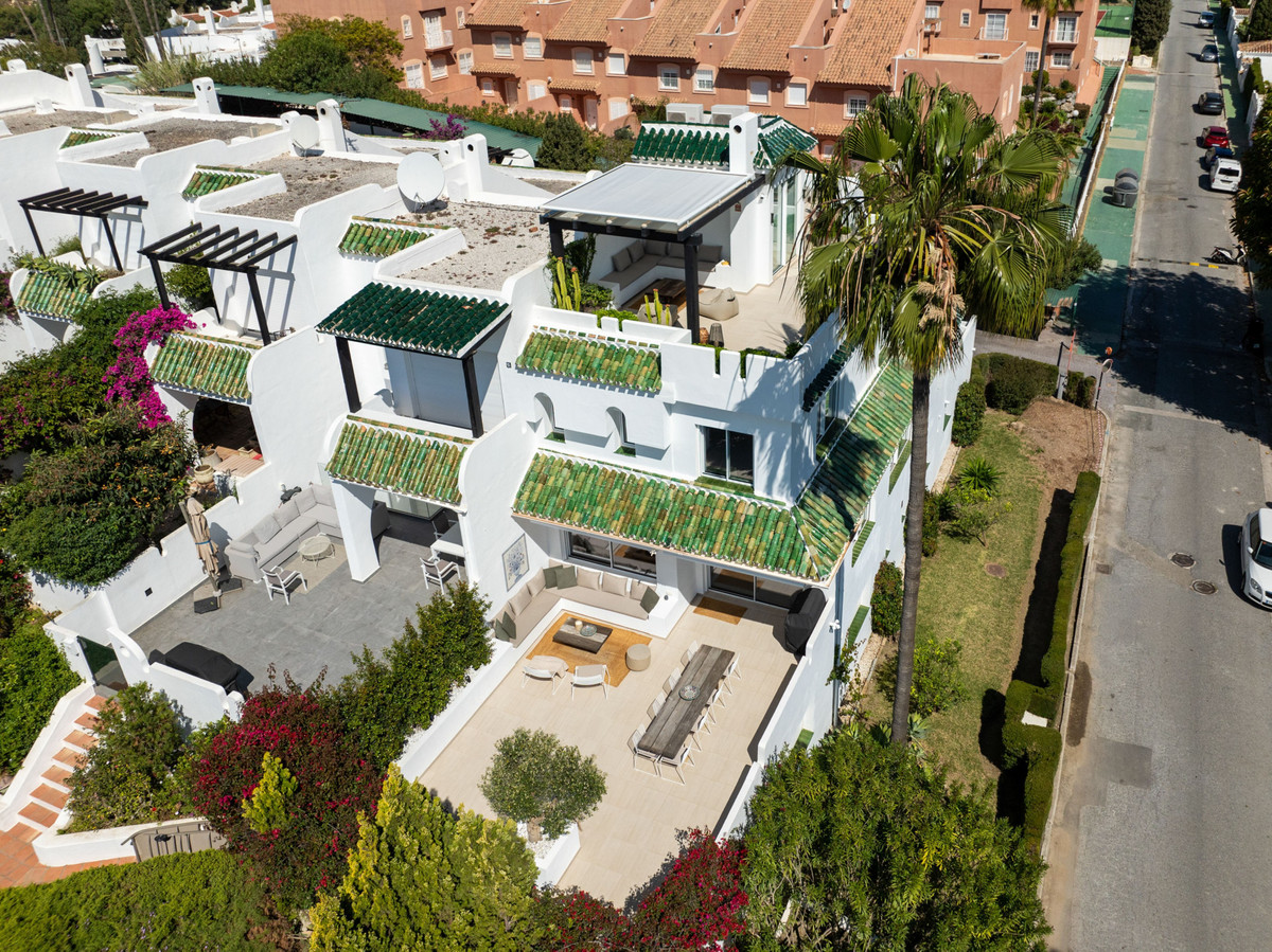 Casa in vendita a Nueva Andalucía (Marbella)