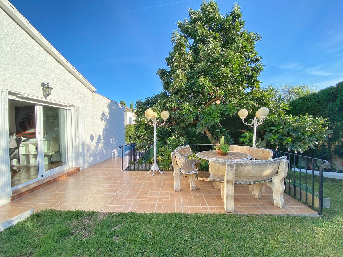 Villa te koop in Marbella R4553383