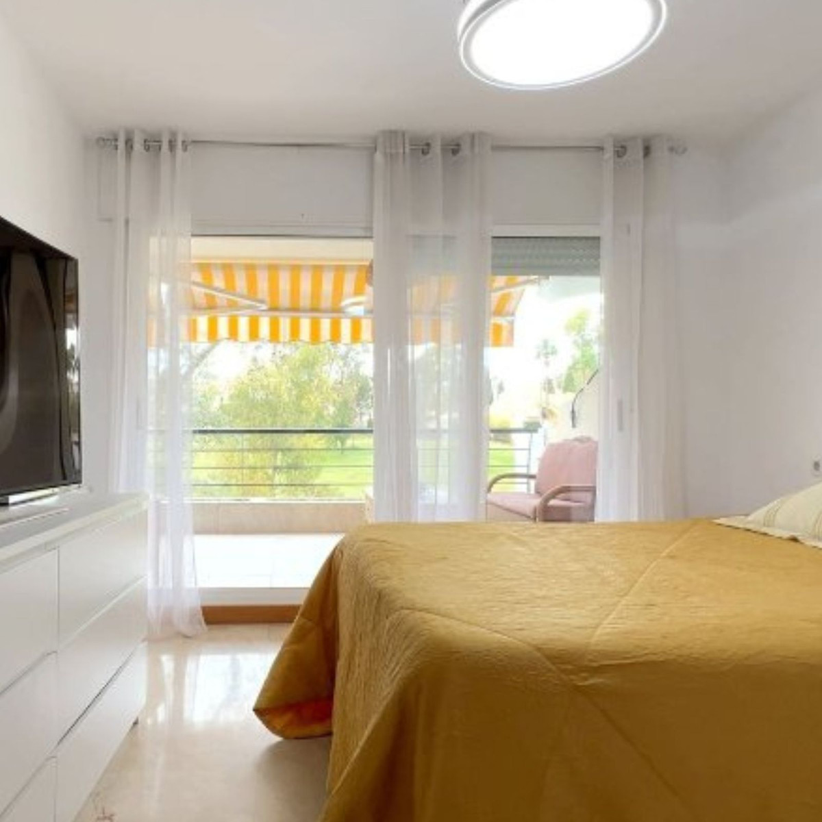 Appartement te koop in Guadalmina Alta R4453789