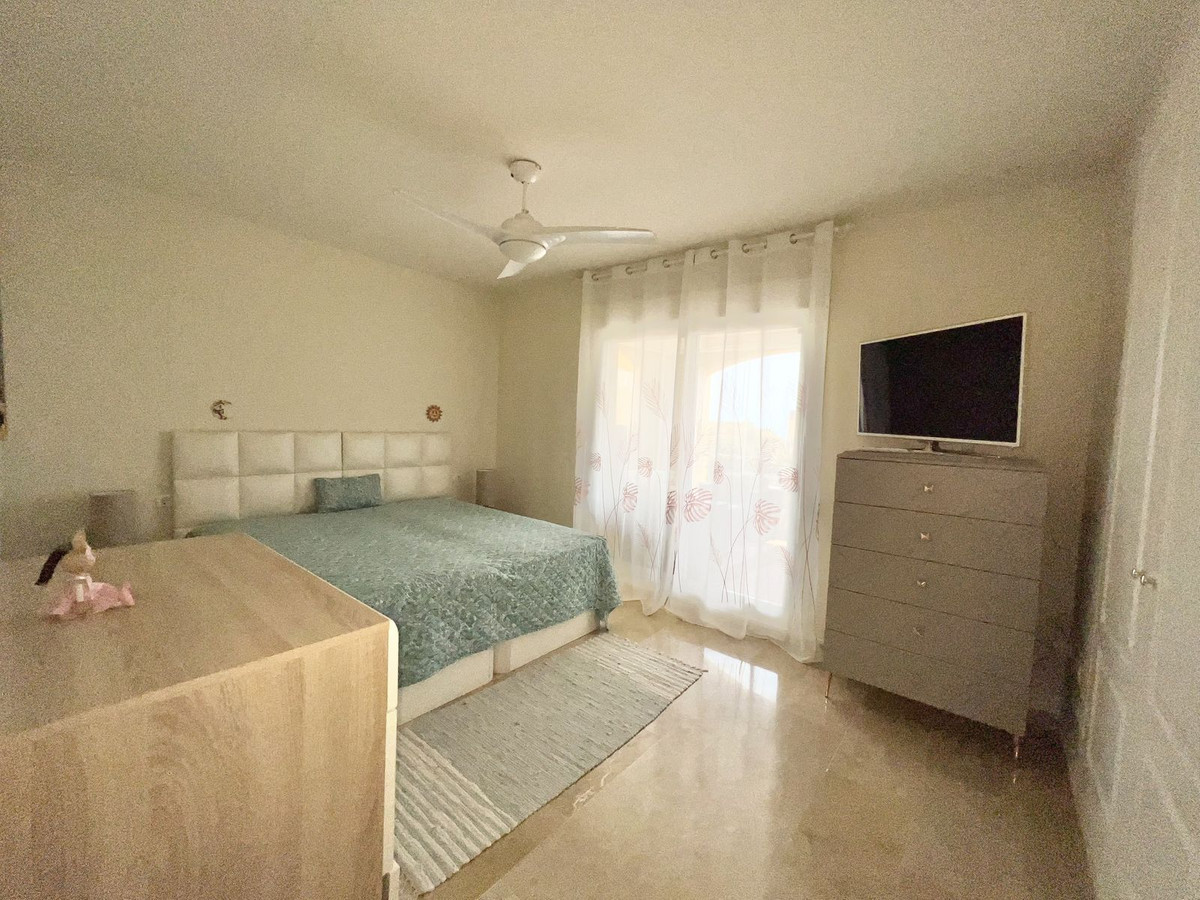 Appartement te koop in Calahonda R4374241