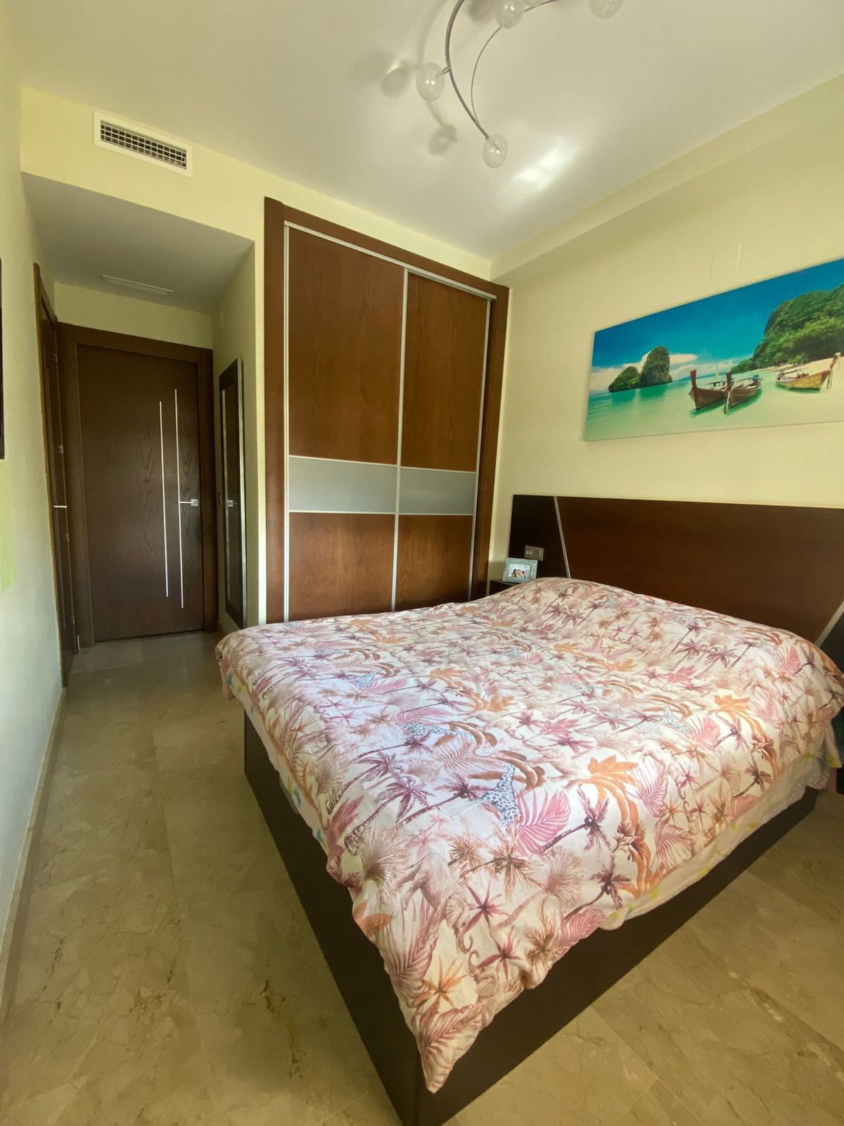Apartamento con 2 Dormitorios en Venta Benalmadena