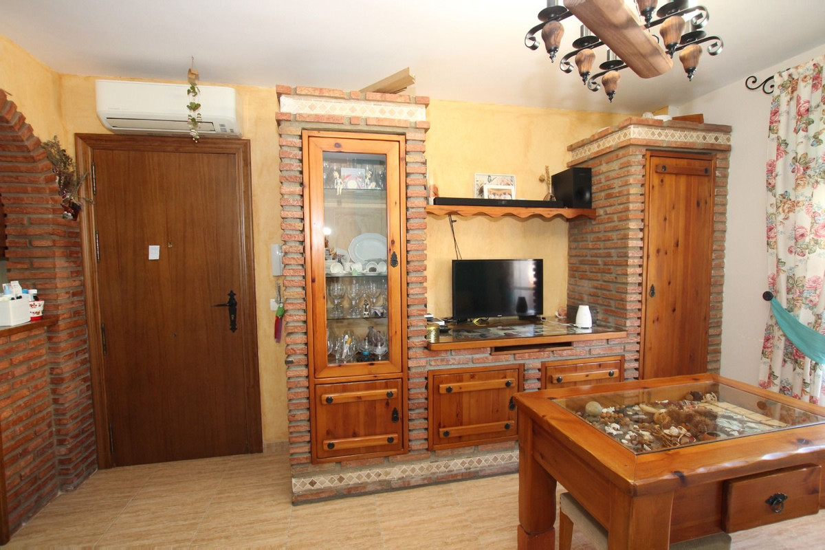 Apartamento con 2 Dormitorios en Venta Alhaurín de la Torre