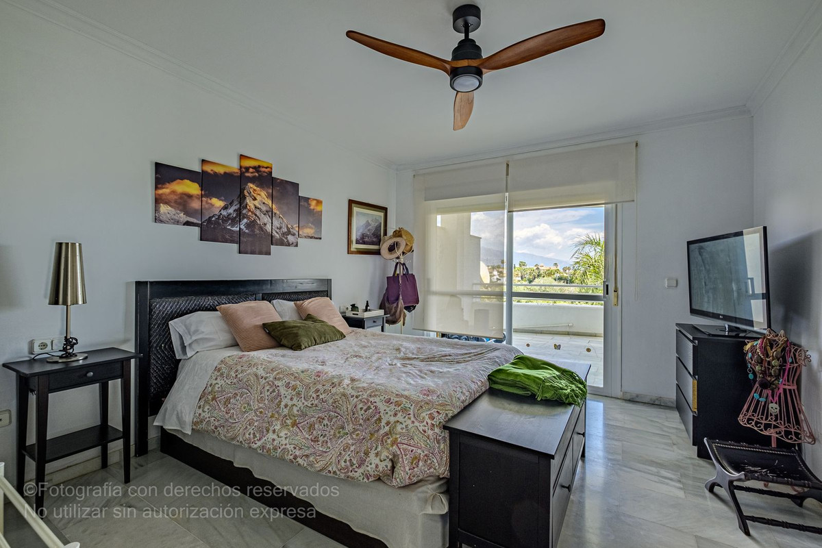 3 Dormitorio Apartamento en venta Guadalmina Baja