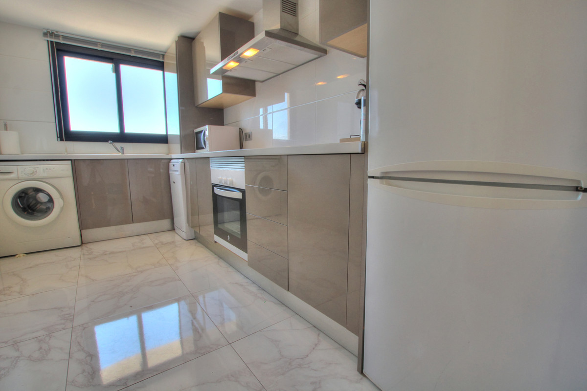 Appartement te koop in Riviera del Sol R4406899