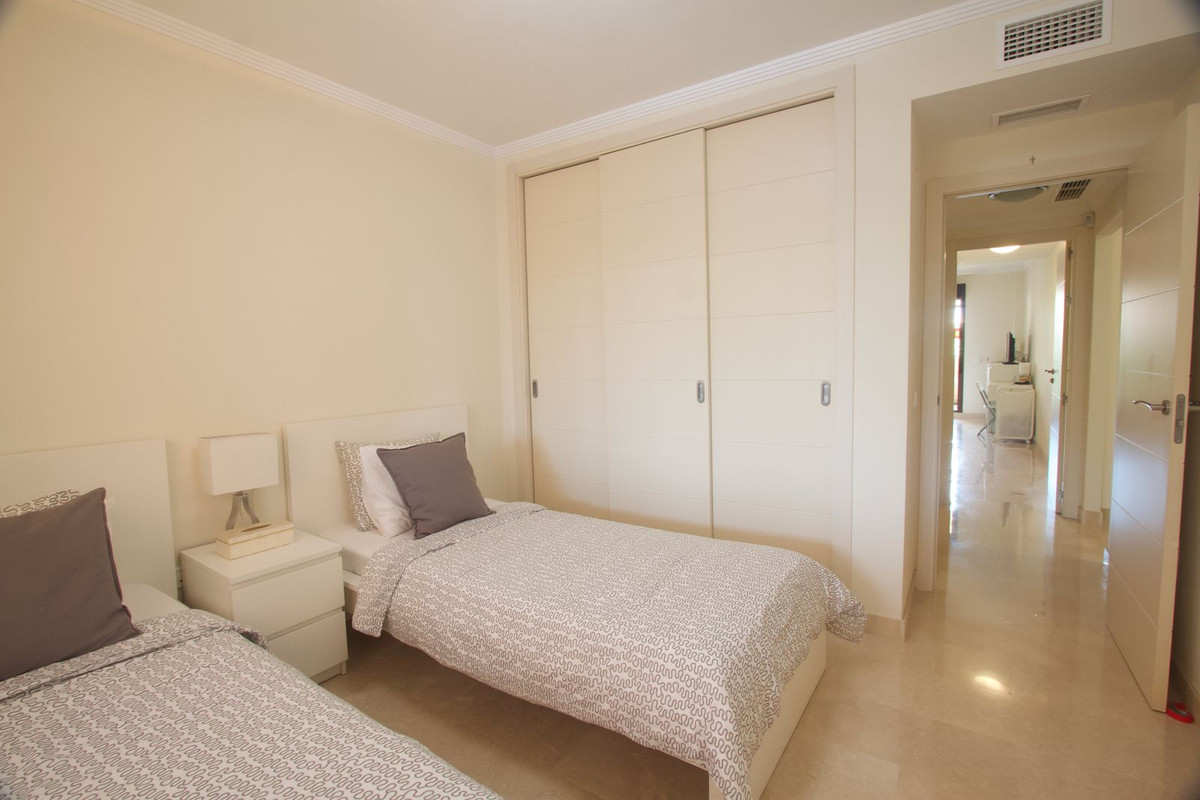 Appartement te koop in Casares Playa R4671088