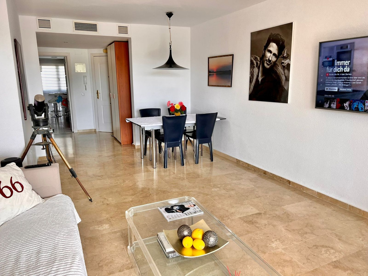 Appartement te koop in Estepona R4312318