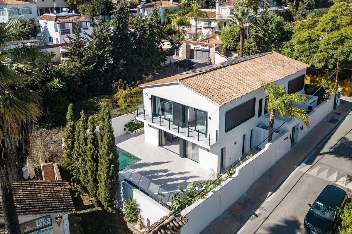 Villa te koop in Nueva Andalucía MFSV1766