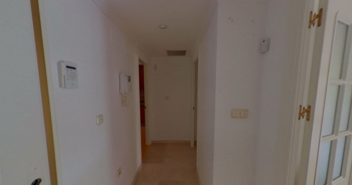 Appartement te koop in Río Real R4631611