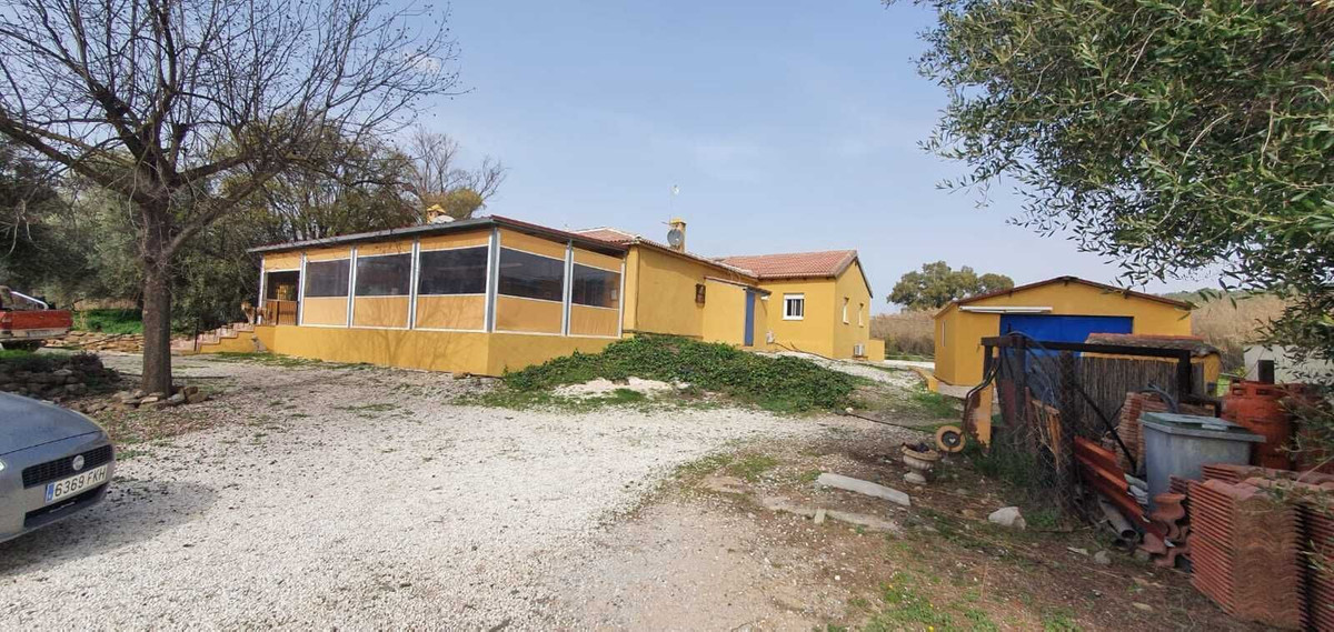 Villa te koop in Coín R4361761