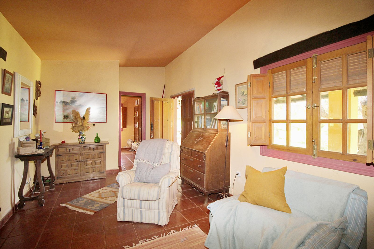 Villa te koop in Coín R4268098