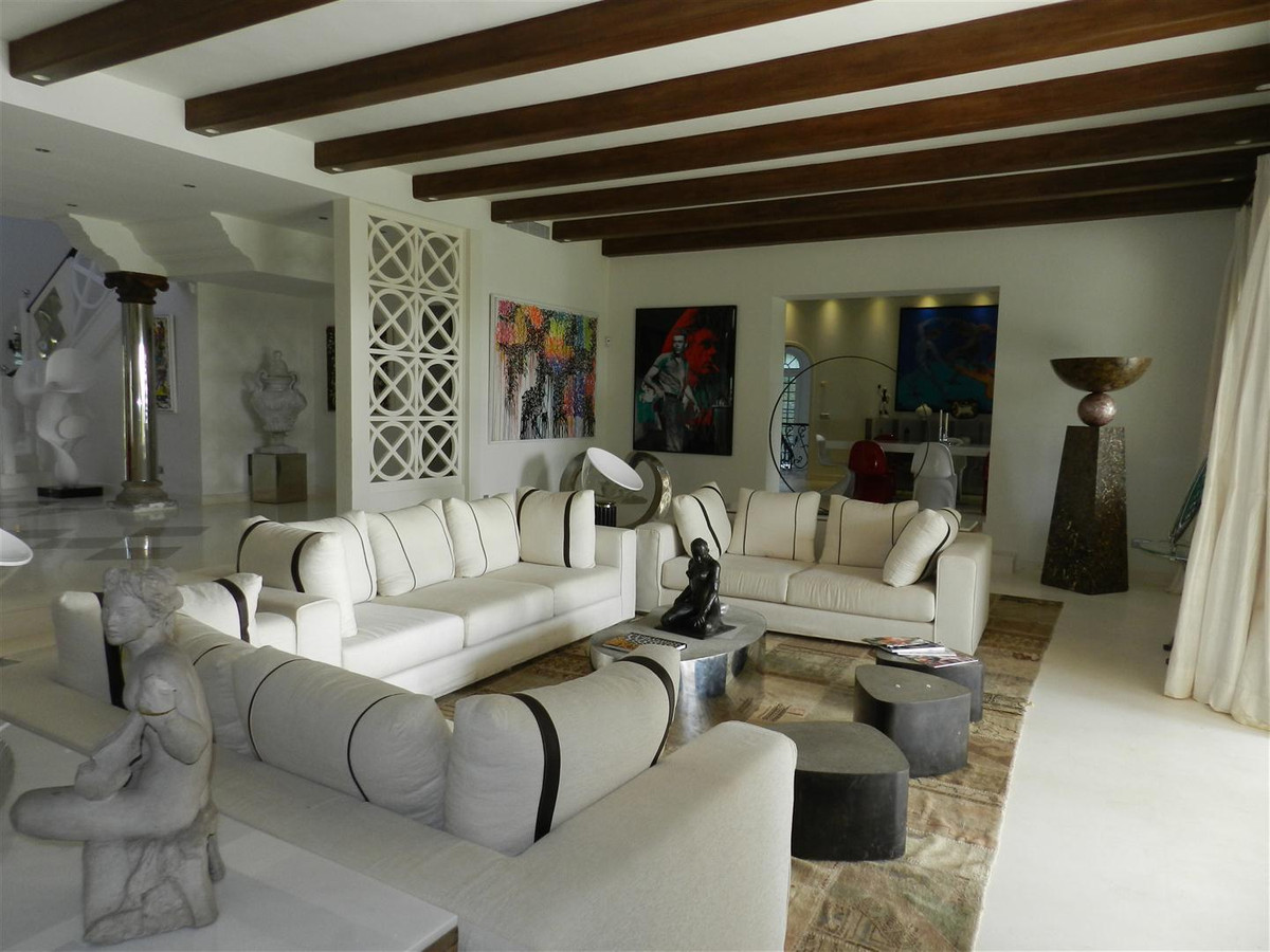 10 Schlafzimmer Freistehende Villa Zu Verkaufen Guadalmina Baja