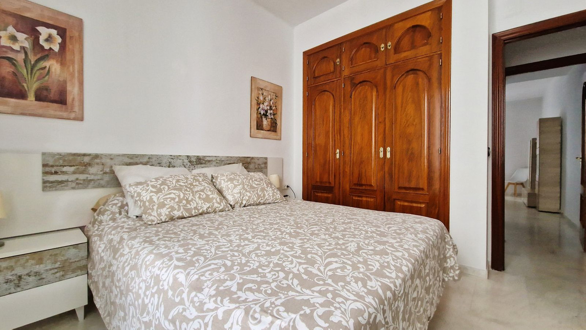 3 Bedroom Middle Floor Apartment For Sale The Golden Mile