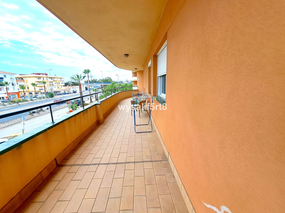 Appartement te koop in San Luis de Sabinillas R4362244