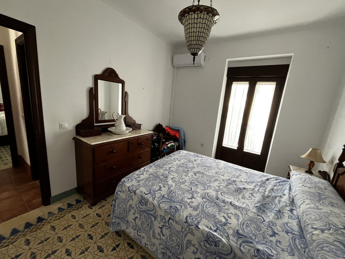 5 Dormitorio Chalet en Venta, Ronda