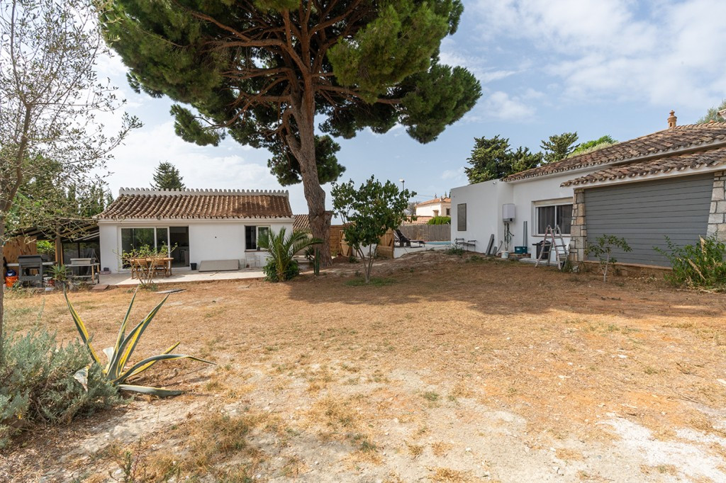 11 Bedroom Detached Villa For Sale Marbella