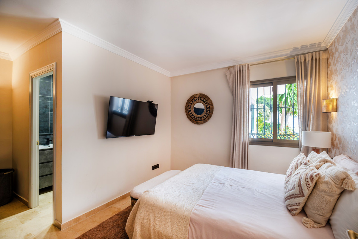 4 Dormitorio Planta Baja Apartamento En Venta Marbella