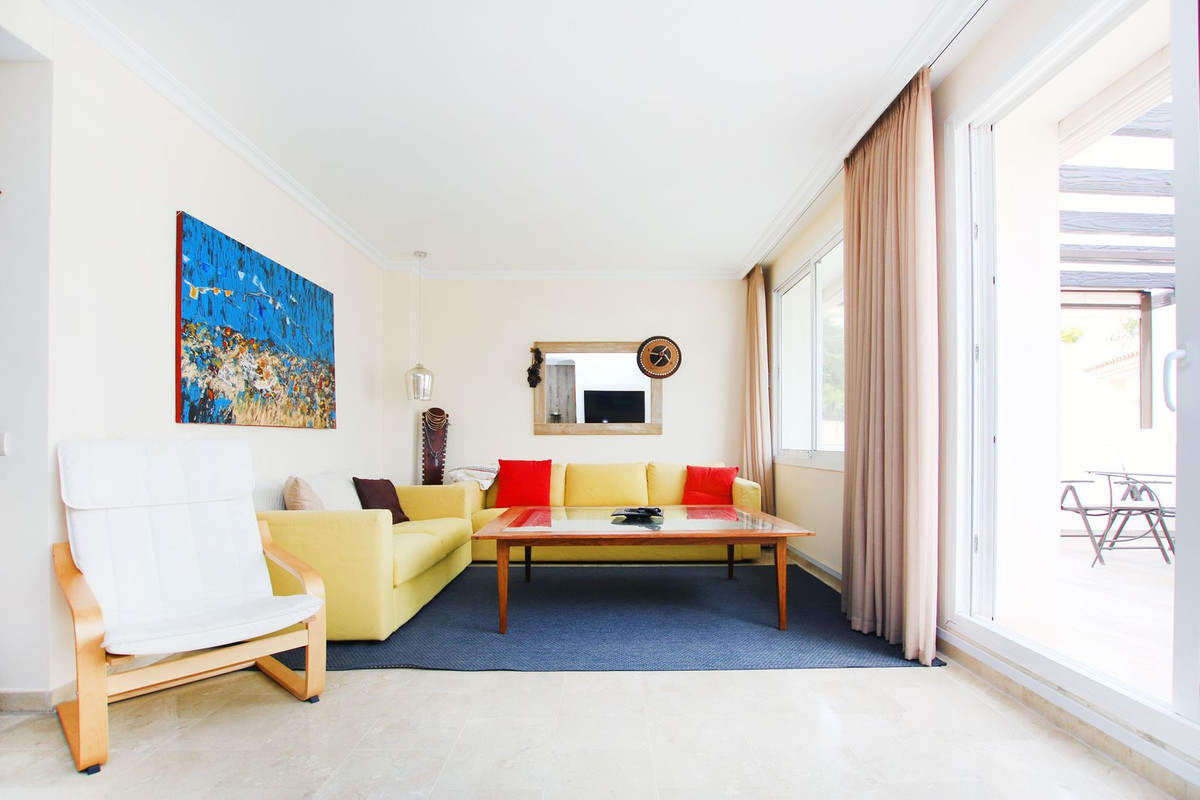Appartement te koop in La Mairena R4430173