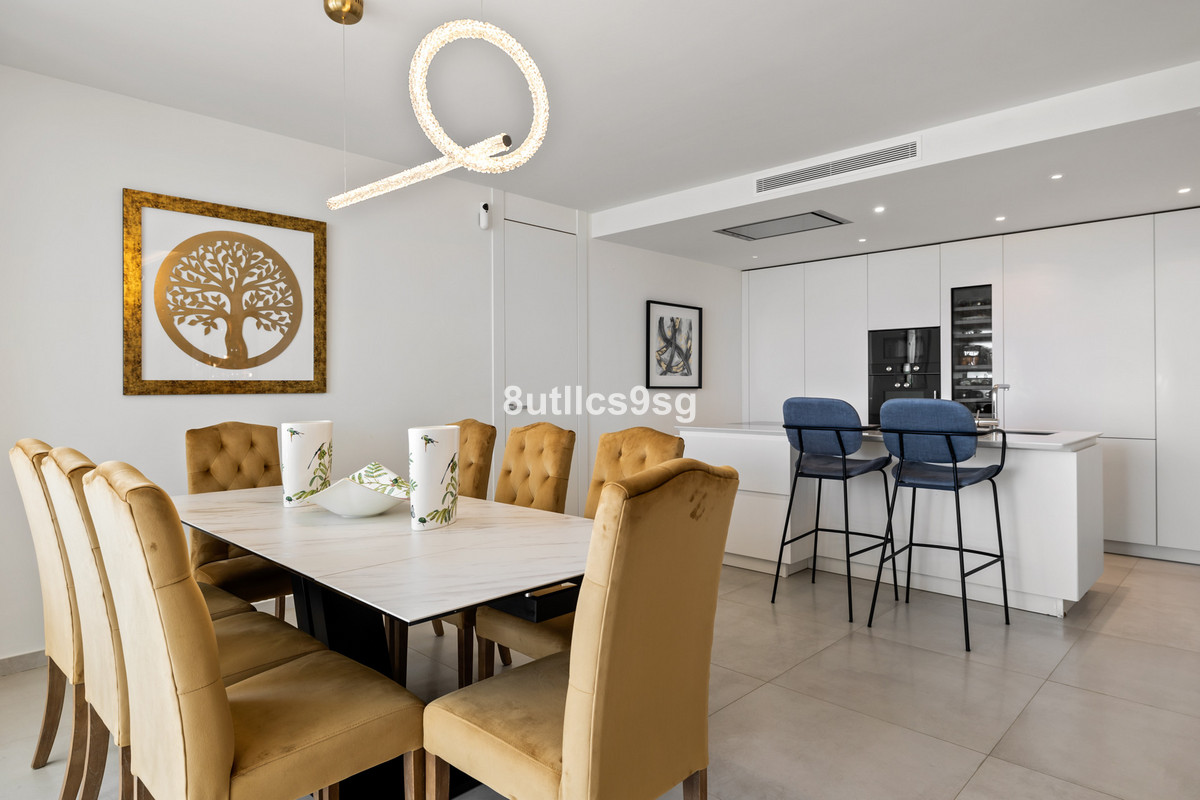 Appartement te koop in Nueva Andalucía R4430689