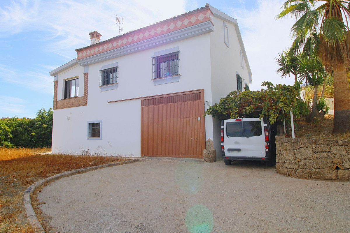 Villa te koop in Coín R3672731